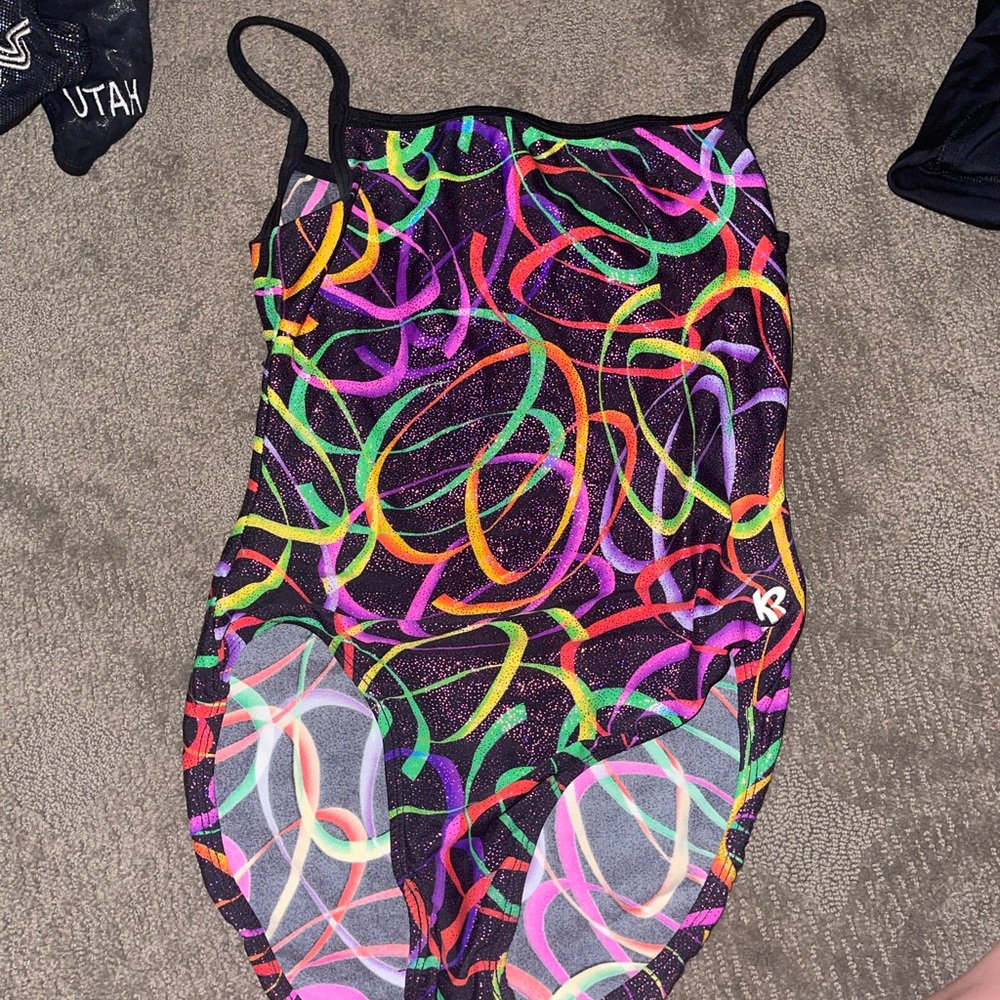 Fun gymnastics leo
